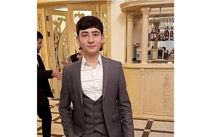 Məktəbin həyətində qətlə yetirilən şagirdin FOTOSU