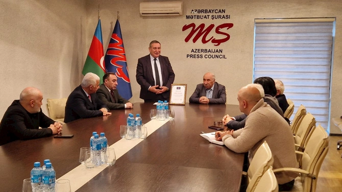 Əbülfət Mədətoğlunun 65 illik yubileyi ilə bağlı toplantı Əbülfət Mədətoğlunun 65 illik yubileyi ilə bağlı toplantı