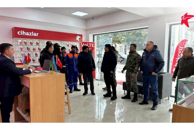 Xankəndidə ilk mobil operator mağazası fəaliyyətə başladı — FOTO Xankəndidə ilk mobil operator mağazası fəaliyyətə başladı — FOTO