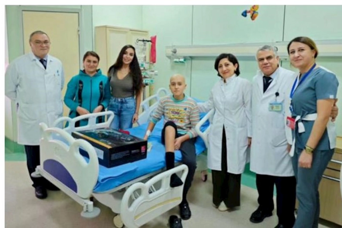 Leyla Əliyeva Milli Onkologiya Mərkəzinin nəzdindəki Uşaq Onkologiya Klinikasında olub — FOTO