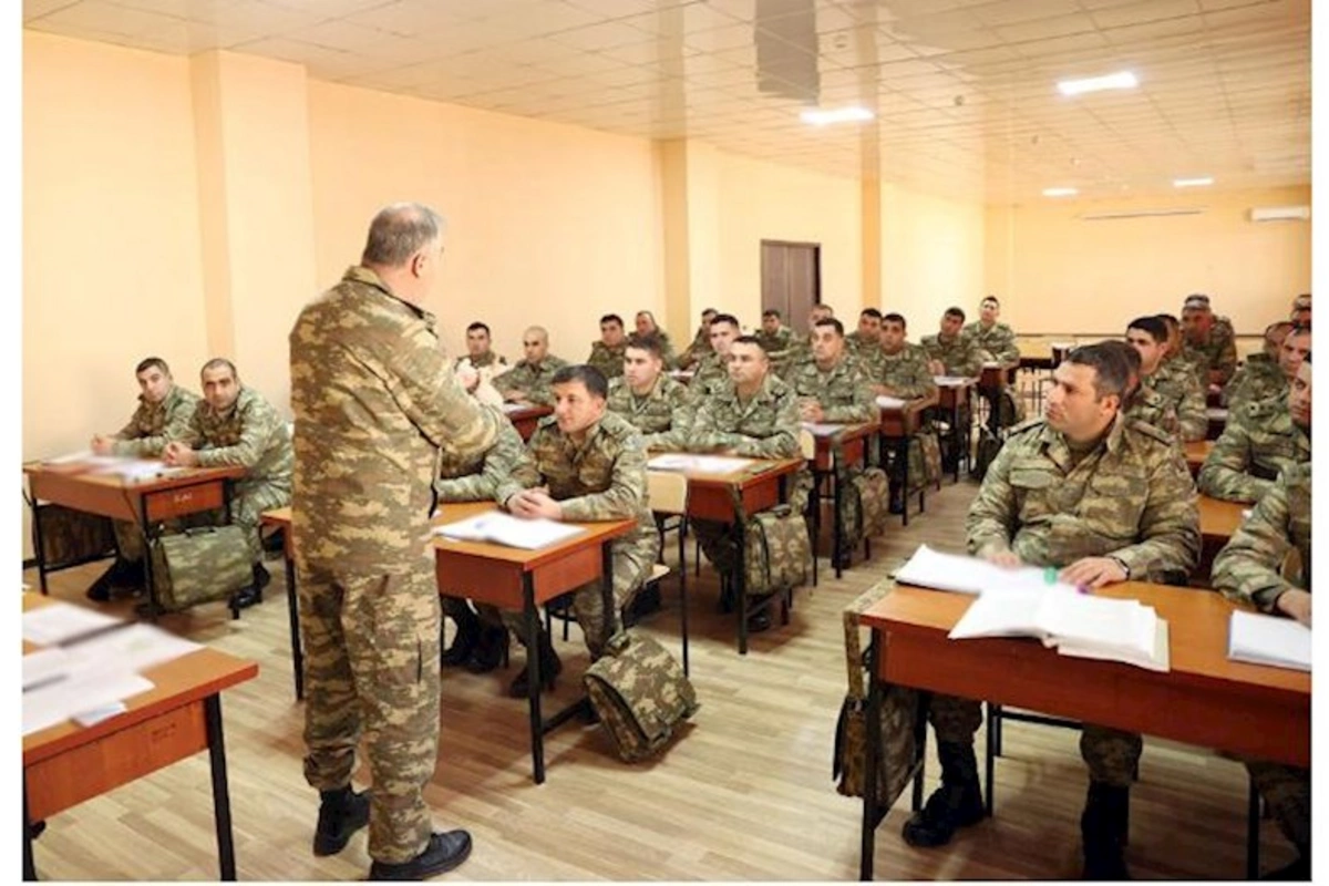 Orduda komandirlərin toplanışı keçirilir — FOTO