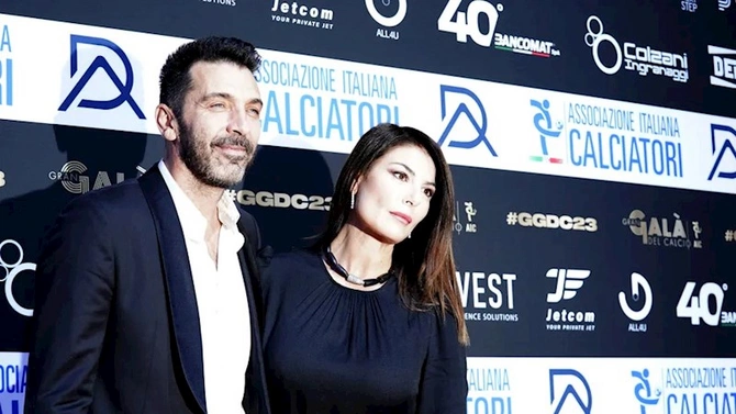 Buffon ikinci dəfə evləndi — FOTOLAR