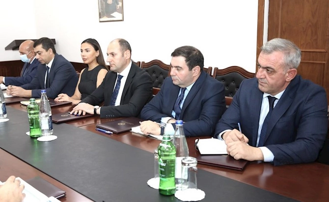 AHİK-də “YAŞAT” Fondunun rəhbərliyi ilə görüş olub — FOTOLAR