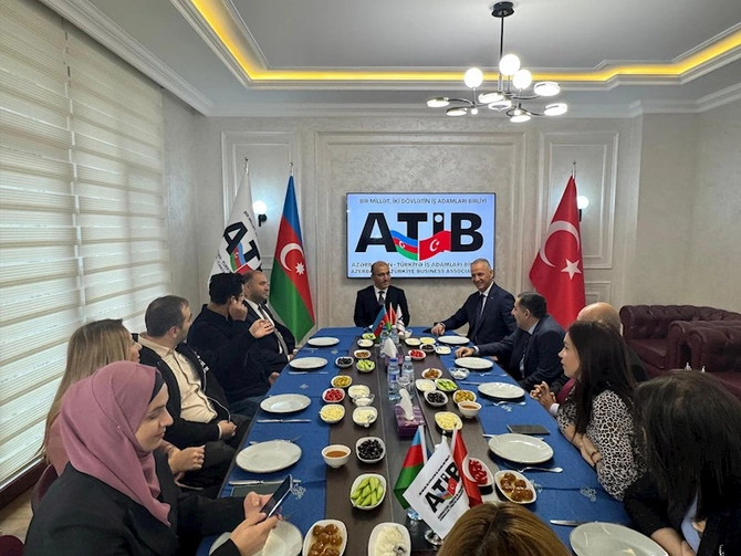 ATİB-in 20 illiyinə həsr olunmuş yazı müsabiqəsinin qalibləri mükafatlandırıldı — FOTOLAR
