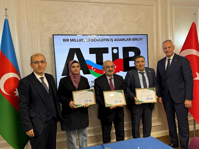 ATİB-in 20 illiyinə həsr olunmuş yazı müsabiqəsinin qalibləri mükafatlandırıldı — FOTOLAR
