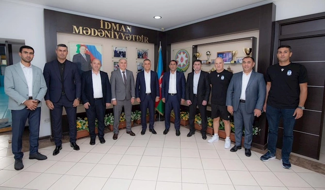 İki böyük şirkət birgə idman layihəsinə start verdi — FOTOLAR