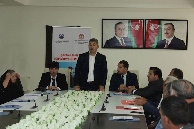Şəhid ailələri və müharibə veteranları ilə iş adlı layihəsi çərçivəsində Quba rayonunda görüş keçirilib — FOTOLAR