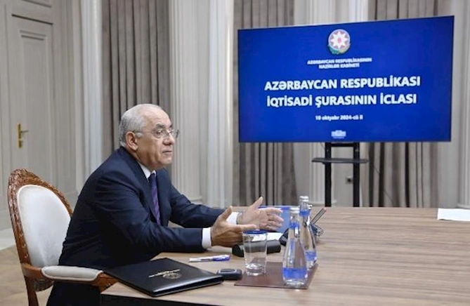 Hökumət rəsmiləri iclas keçirdi: Tapşırıqlar verildi — FOTO