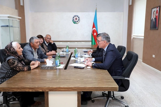 Azəriqaz İB-nin baş direktorunun Şəmkir rayonunda vətəndaş qəbulu baş tutdu — FOTOLAR