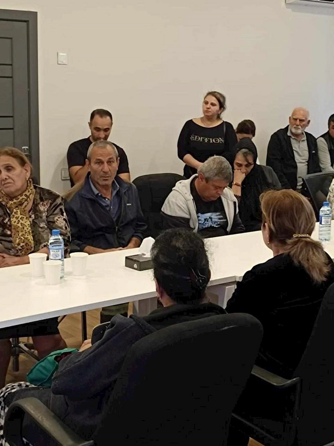 Qüdrət Həsənquliyev seçicilərlə görüş keçirib — FOTOLAR
