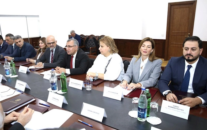 AHİK ilə Mediasiya Şurası arasında birgə əməkdaşlığa dair memorandum imzalanıb — FOTOLAR