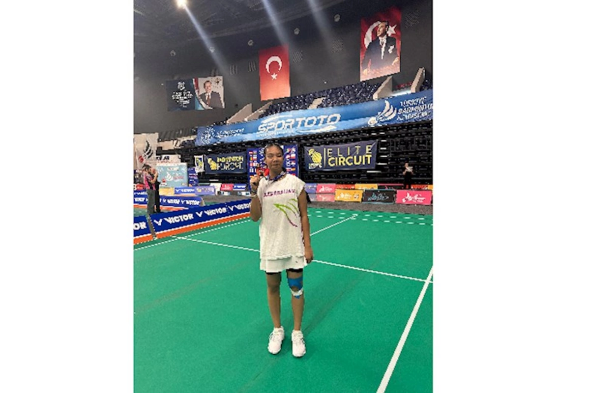 Badmintonçumuz Türkiyədə qızıl medal qazandı