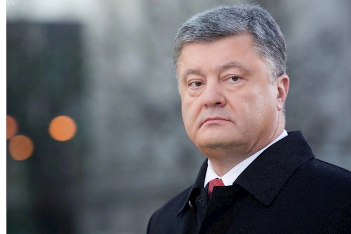Ukraynalı deputat: Poroşenko xarici liderlərlə danışıqları gizli şəkildə qeydə alıb