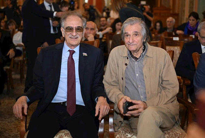 Şah İsmayıl Xətainin 516 yaşlı fərmanının təqdimatı keçirilib — FOTOLAR