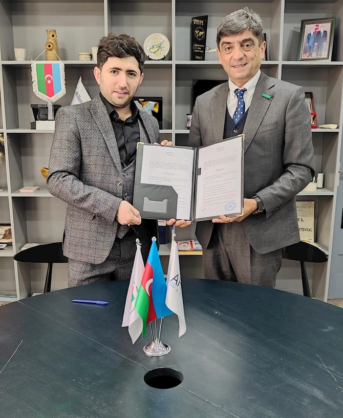 Rusiyada Azərbaycan turizm təmsilçiliyinin elan olunması ilə bağlı memorandum imzalanıb — FOTOLAR Rusiyada Azərbaycan turizm təmsilçiliyinin elan olunması ilə bağlı memorandum imzalanıb — FOTOLAR