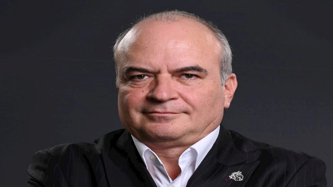BP-də azərbaycanlıya yüksək vəzifə verildi — FOTO BP-də azərbaycanlıya yüksək vəzifə verildi — FOTO