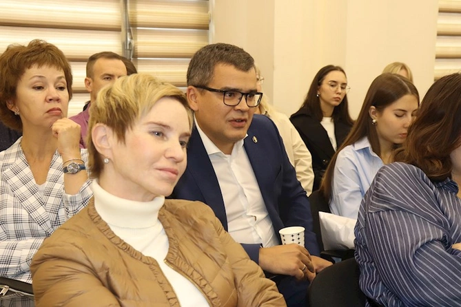 Vəkillər Kollegiyasının sədri İrkutsk əyalətinin Vəkillər Palatasının nümayəndə heyəti ilə görüşüb — FOTOLAR Vəkillər Kollegiyasının sədri İrkutsk əyalətinin Vəkillər Palatasının nümayəndə heyəti ilə görüşüb — FOTOLAR