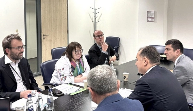 AHİK nümayəndə heyəti Brüsseldə PARŞ İcraiyyə Komitəsinin iclasında — FOTOLAR