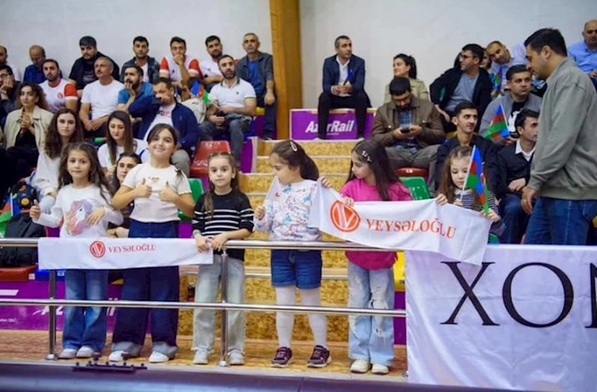 Veysəloğlunun 30 illik yubiley fəaliyyətləri çərçivəsində V-Cup adlı voleybol turniri yekunlaşdı — FOTOLAR