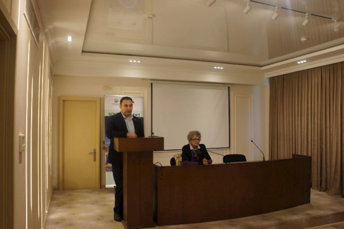 Tələbələr üçün süni intellekt mədəniyyəti mövzusunda tədbir — FOTOLAR