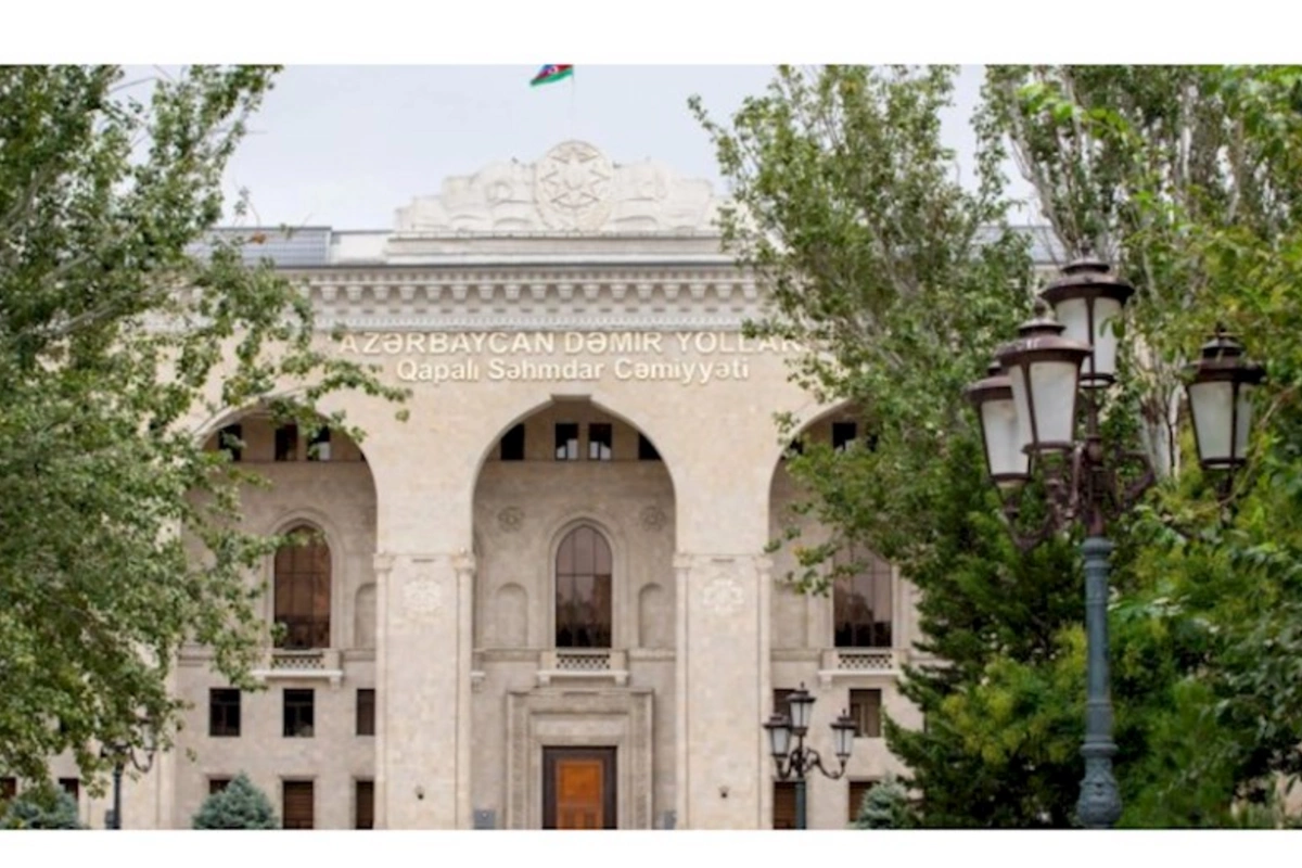 “Azərbaycan Dəmir Yolları”nın daha bir maşinisti 20 455 manatlıq yanacaq satıb
