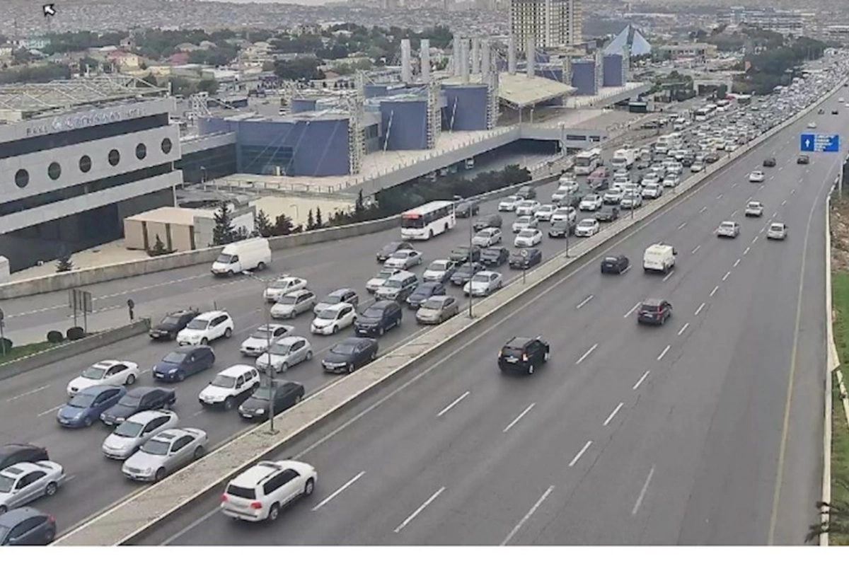 Əksər yollarda tıxac var — SİYAHI