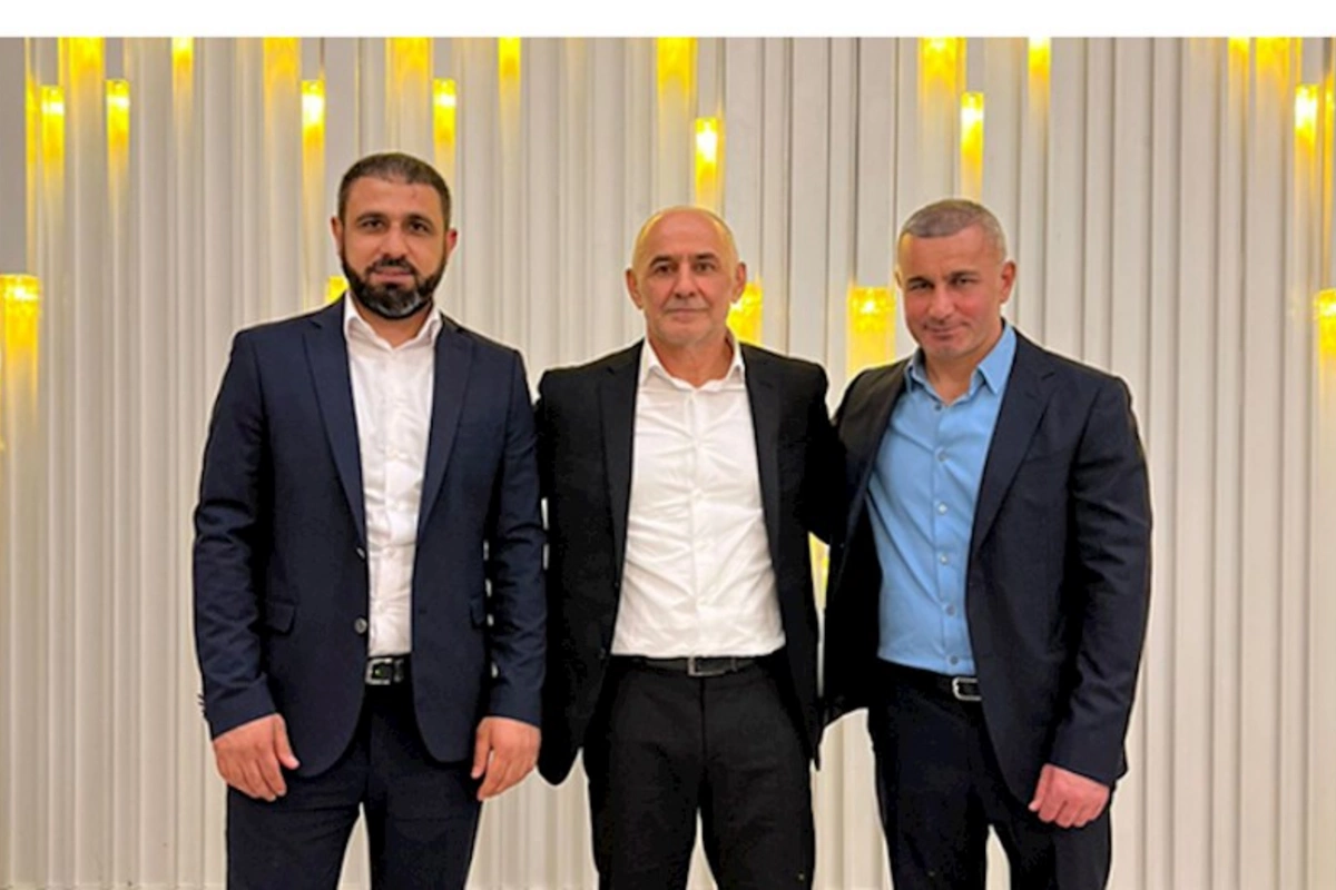 Qurbanovlar ailəsinin şad günündən FOTOLAR