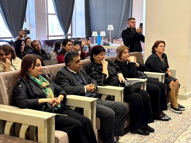 Gəncədə “Musiqi kimliyimiz” layihəsi Aşıq Molla Cüməyə həsr olunub — FOTOLAR