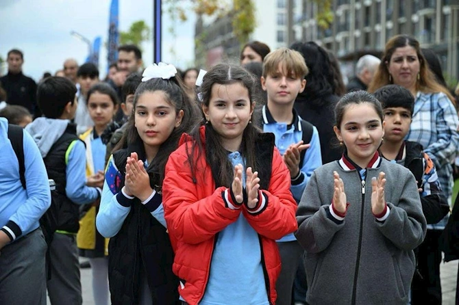 Füzulidə növbəti “Şəhər günü” keçirilir — FOTOLAR Füzulidə növbəti “Şəhər günü” keçirilir — FOTOLAR