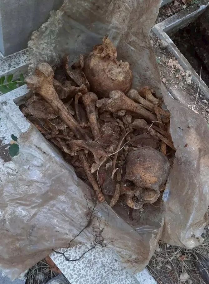 Qəbri açanda gözlərinə inanmadılar — FOTOLAR