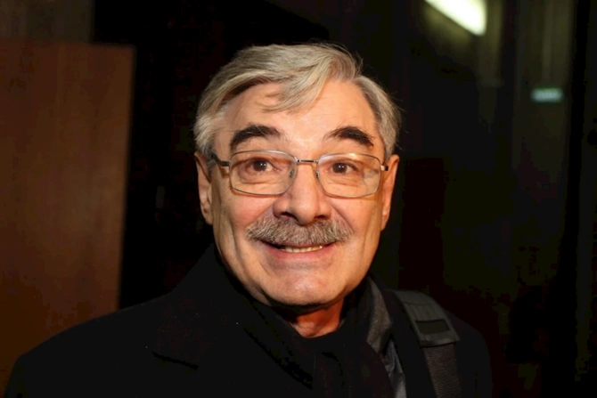 Xalq artisti təcili əməliyyat olundu — FOTO