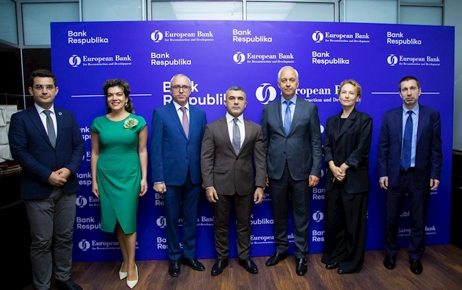 “Bank Respublika”da İŞLƏR ƏLADIR! — FOTOLAR