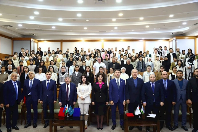 Daşkənddə keçirilən “Özbəkistan-Azərbaycan: Gənclərin İpək Yolu İqlim Forumu” öz işini yekunlaşdırdı — FOTOLAR