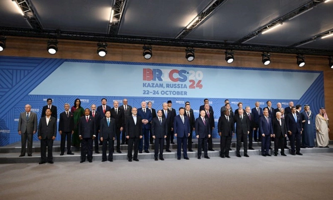 XVI BRİCS Sammiti: İlham Əliyev plenar iclasda çıxış edib — FOTOLAR (YENİLƏNİB) XVI BRİCS Sammiti: İlham Əliyev plenar iclasda çıxış edib — FOTOLAR (YENİLƏNİB)