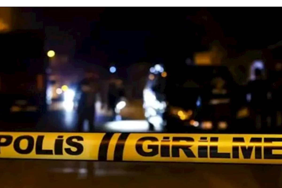 Terrorda həlak olan qadın ərinin aldığı gülləri götürməyə çıxıbmış