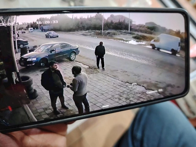 Bakıda maskalı uşaq oğrusu peyda oldu — FOTO Bakıda maskalı uşaq oğrusu peyda oldu — FOTO
