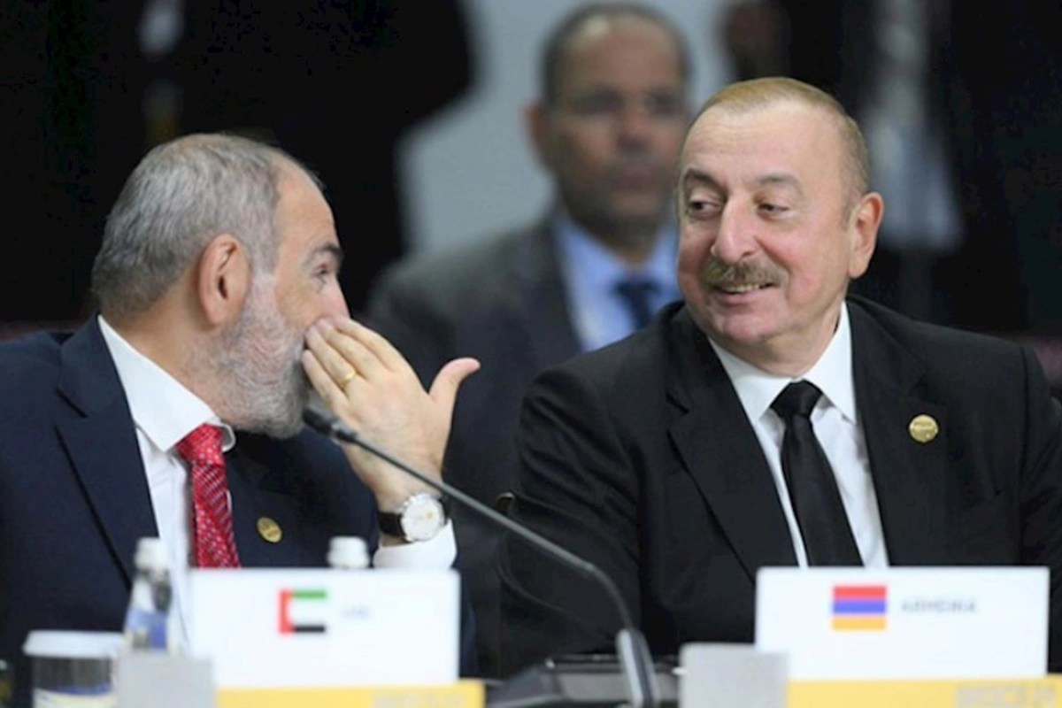 İlham Əliyev Paşinyanla BRİCS Sammitində söhbət etdi — VİDEO/FOTOLAR