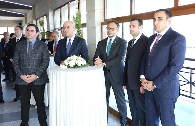 AHİK-in “Buzovna” Fizioterapiya Mərkəzi fəaliyyətə başlayıb — FOTOLAR AHİK-in “Buzovna” Fizioterapiya Mərkəzi fəaliyyətə başlayıb — FOTOLAR