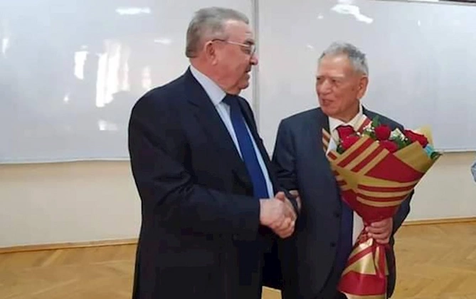 92 yaşlı professor seminarda iştirakdan 1 gün sonra vəfat etdi — FOTO