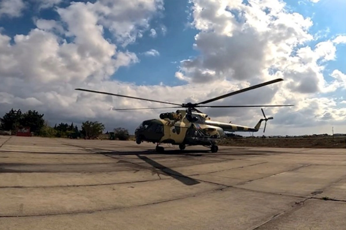 Azərbaycanın hərbi helikopterləri havaya qalxdı — VİDEO