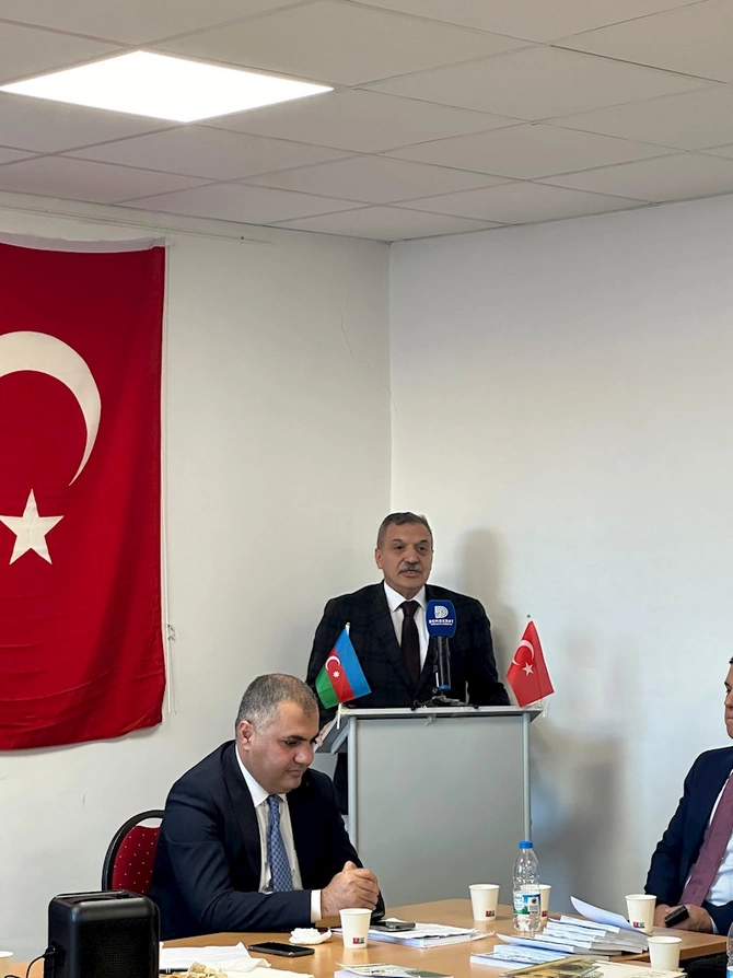 Brüsseldə Qərbi Azərbaycana qayıdışla bağlı izdihamlı tədbir keçirildi — FOTOLAR Brüsseldə Qərbi Azərbaycana qayıdışla bağlı izdihamlı tədbir keçirildi — FOTOLAR