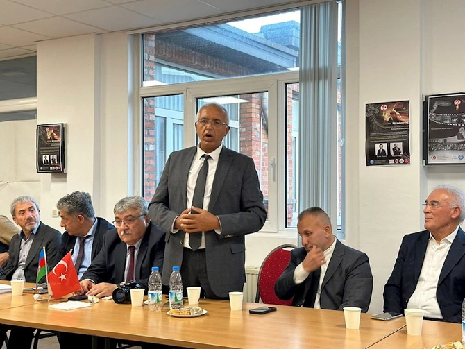 Brüsseldə Qərbi Azərbaycana qayıdışla bağlı izdihamlı tədbir keçirildi — FOTOLAR Brüsseldə Qərbi Azərbaycana qayıdışla bağlı izdihamlı tədbir keçirildi — FOTOLAR