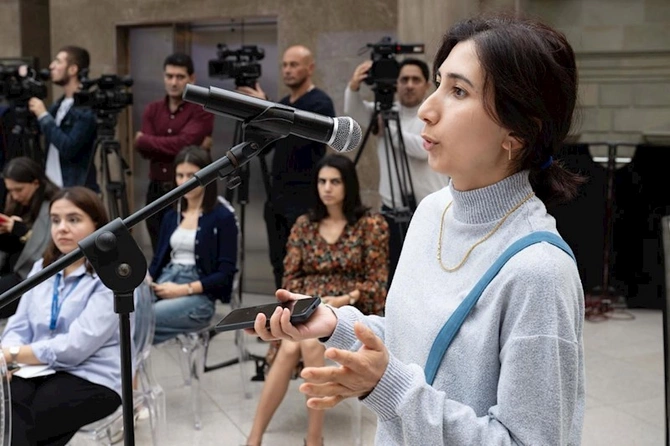 Mədəniyyət və yaradıcı sənayelər üzrə xüsusi Təqaüd Proqramı ilkin mərhələdə 20 nəfəri əhatə edəcək — FOTOLAR Mədəniyyət və yaradıcı sənayelər üzrə xüsusi Təqaüd Proqramı ilkin mərhələdə 20 nəfəri əhatə edəcək — FOTOLAR