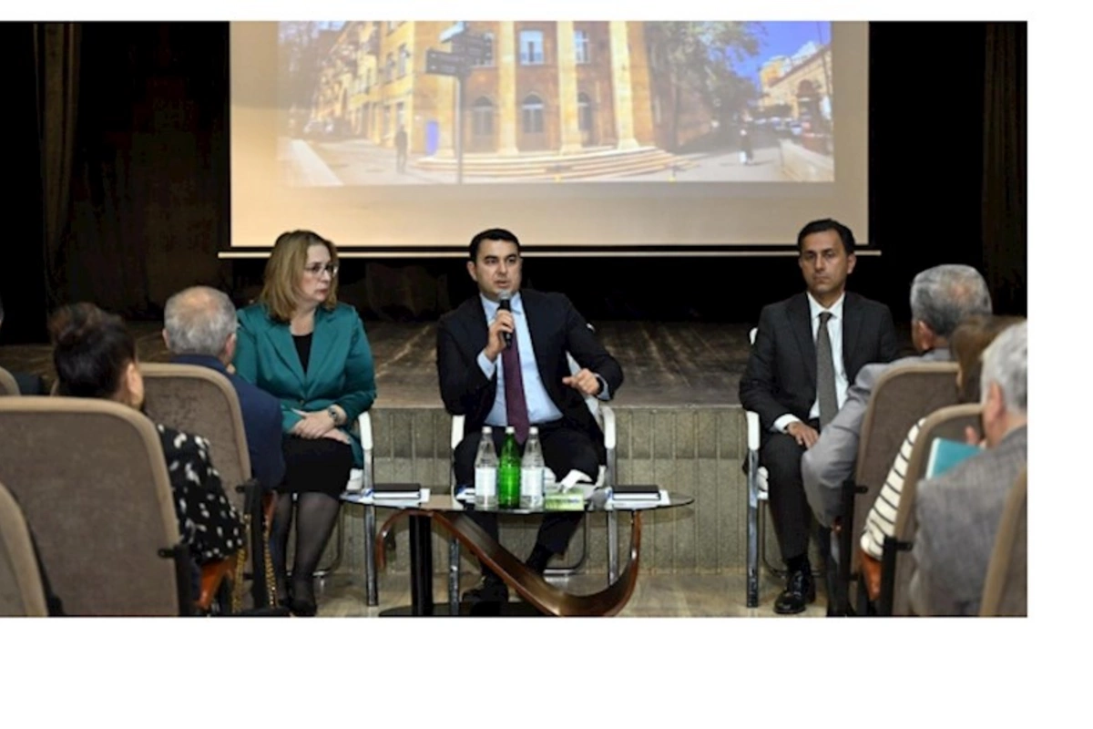 Adil Kərimli Mədəniyyət və İncəsənət Universitetinin kollektivi ilə görüşüb — FOTOLAR