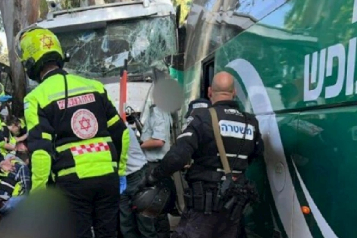 İsraildə terror aktı: Ölən və onlarla yaralanan var