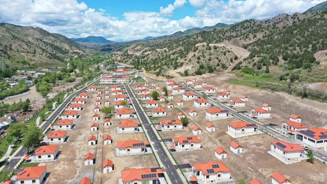 Azərbaycanın işğaldan azad edilmiş ərazilərində hazırda təqribən 30 min nəfər yaşayır —TƏHLİL (FOTOLAR) Azərbaycanın işğaldan azad edilmiş ərazilərində hazırda təqribən 30 min nəfər yaşayır —TƏHLİL (FOTOLAR)