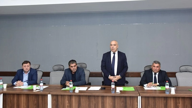 Ovçuluq təsərrüfatlarına ictimai nəzarətlə bağlı Dəyirmi Masa keçirildi — FOTOLAR Ovçuluq təsərrüfatlarına ictimai nəzarətlə bağlı Dəyirmi Masa keçirildi — FOTOLAR