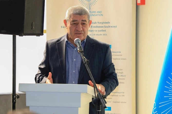 Görkəmli qazax yazıçısının kitabının təqdimatı olub — FOTOLAR Görkəmli qazax yazıçısının kitabının təqdimatı olub — FOTOLAR