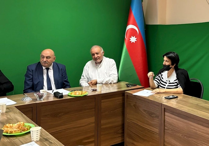 İctimai Nəzarət Mərkəzinin İdarə Heyətinin iclası keçirildi — FOTOLAR İctimai Nəzarət Mərkəzinin İdarə Heyətinin iclası keçirildi — FOTOLAR