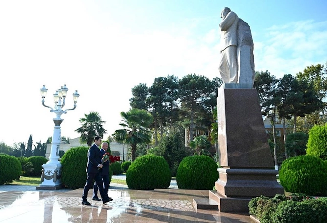 Mədəniyyət naziri Ağcabədidə vətəndaşlarla görüşüb — FOTOLAR